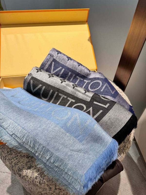 LV scarf 140X140cm E120569